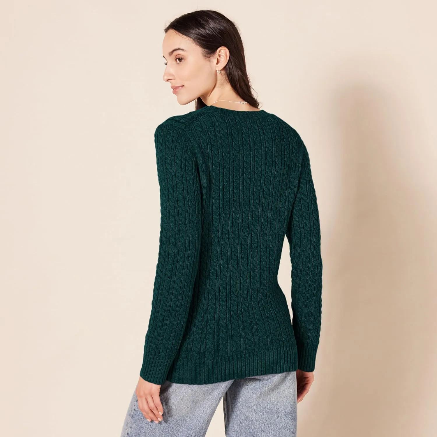 Amazon Essentials Women's Soft Fisherman Cable Long-Sleeve Crewneck Sweater (Available in Plus Size)