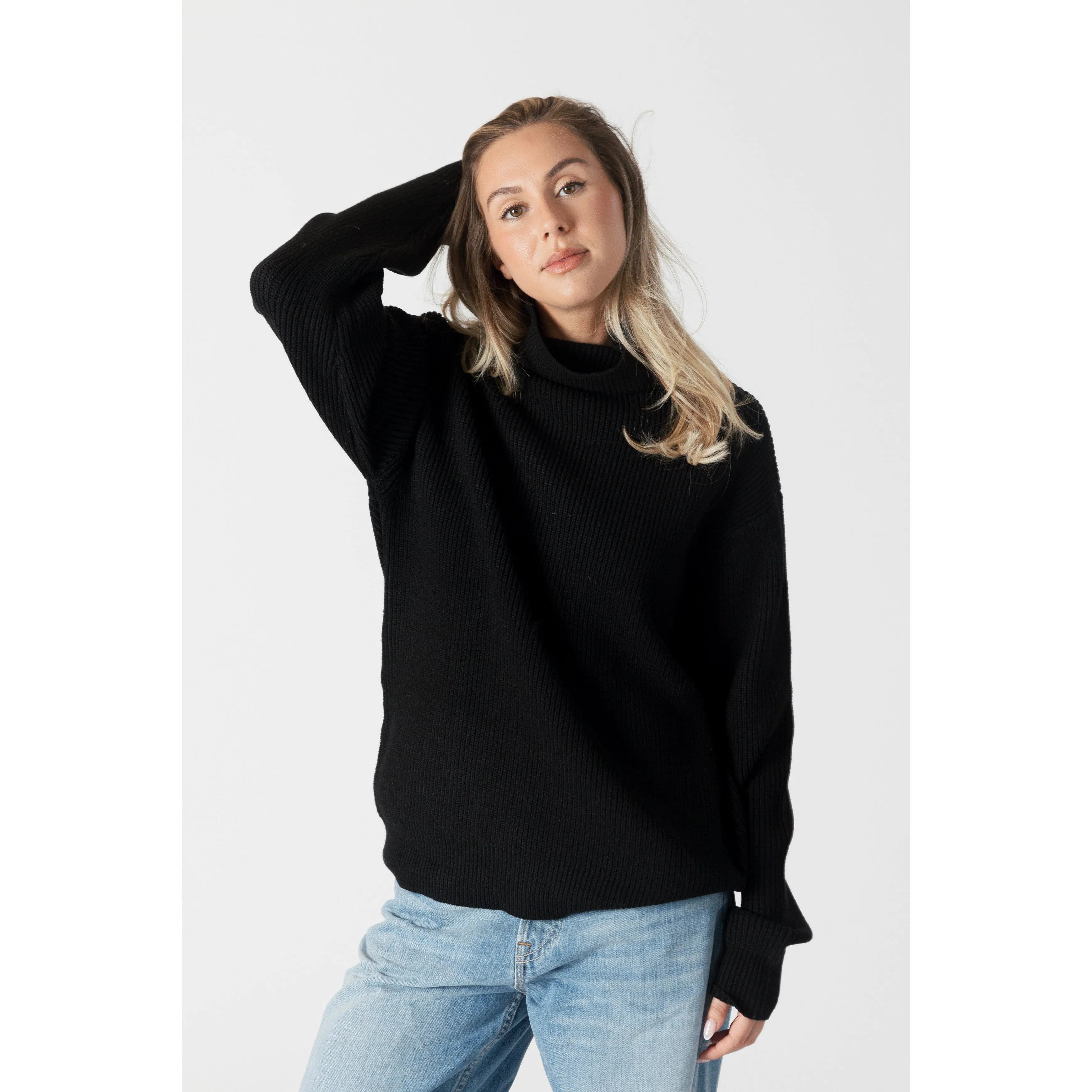 CHADWICK SWEATER