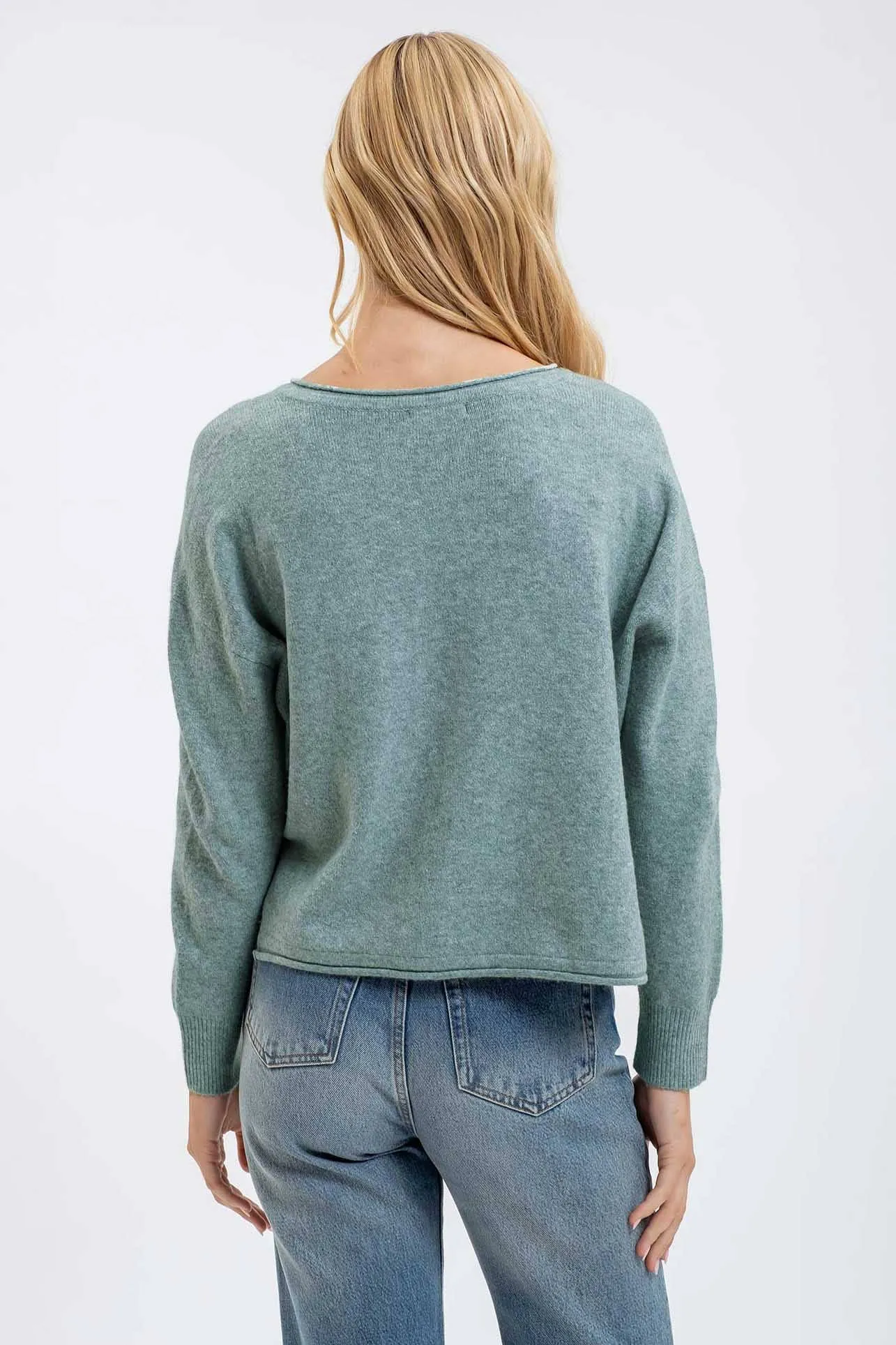 EXPOSED SEAM SPLIT NECK KNIT SWEATER