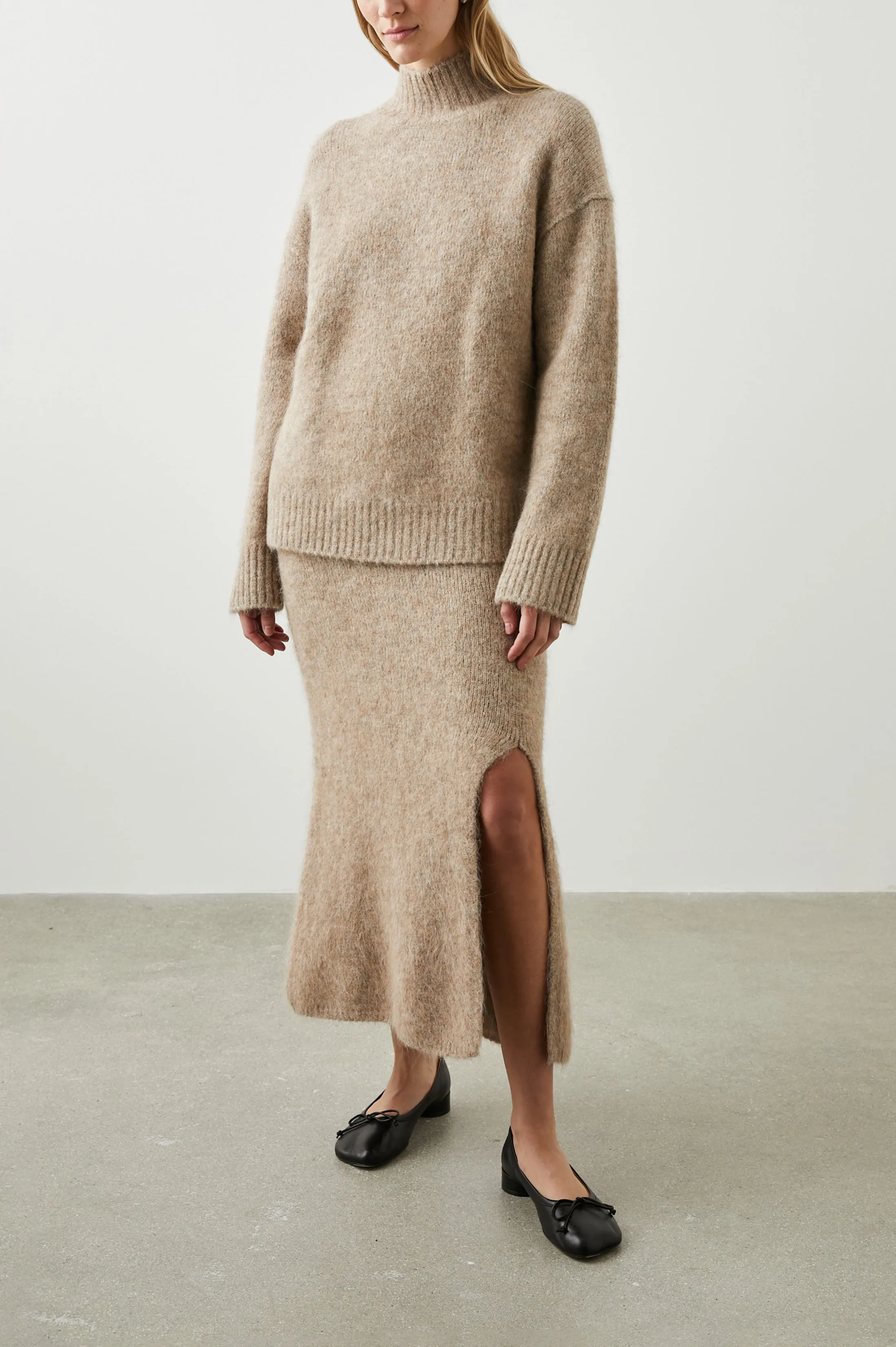 KACIA SWEATER - OATMEAL