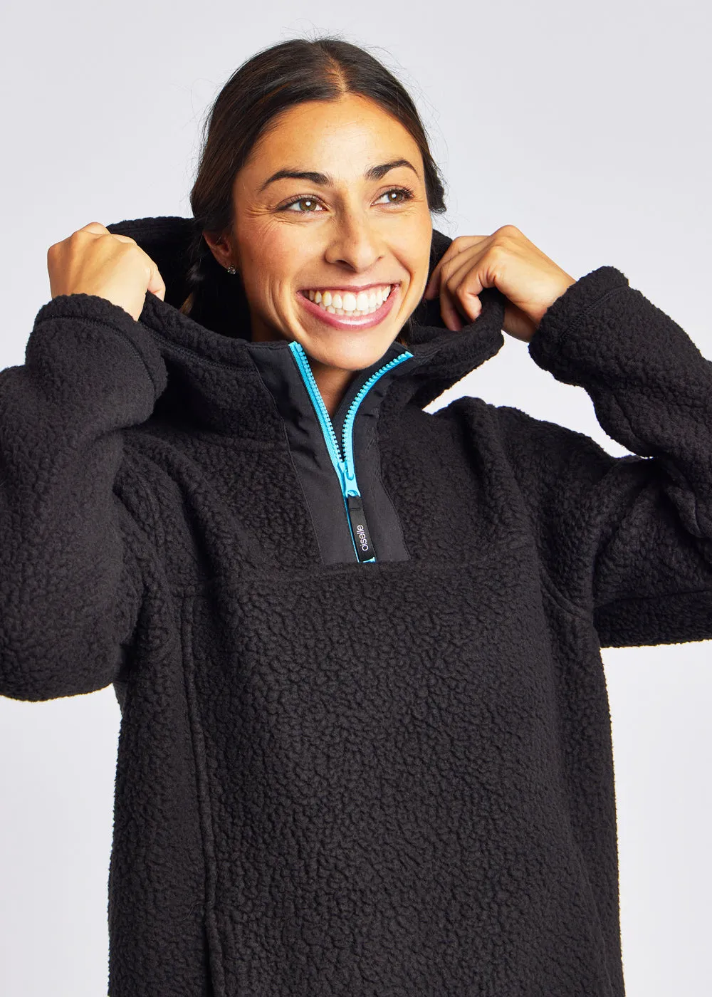 Stylish PNW Performance Race Day Pullover