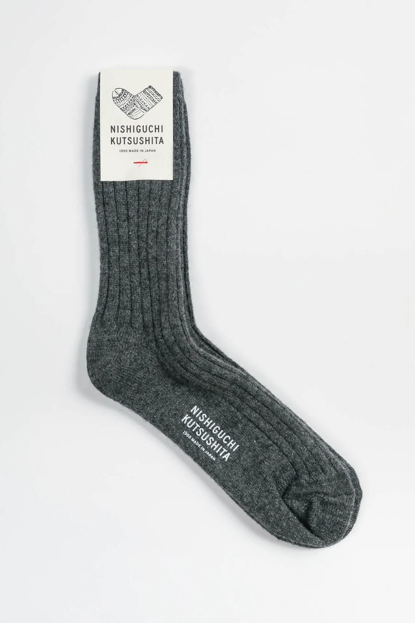 Praha Cashmere Ribbed Socks | Charcoal
