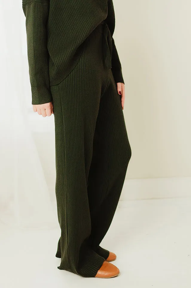Relaxed Sweater Knit Pants